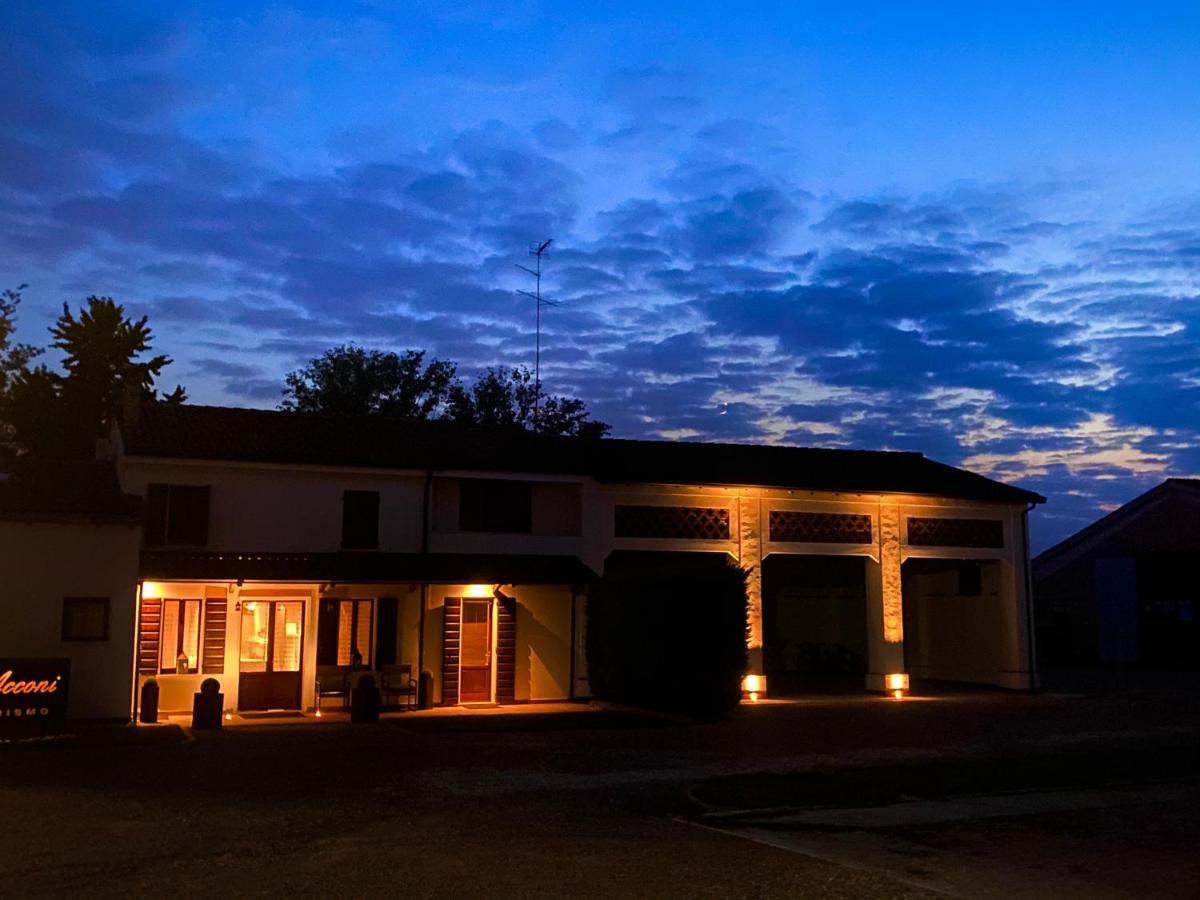 Agriturismo Corte Acconi Mantoue Extérieur photo